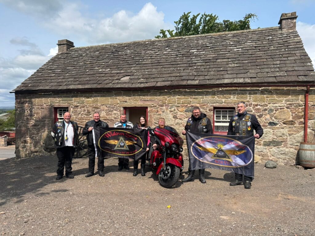Visitors to the Davidson Legacy cottage